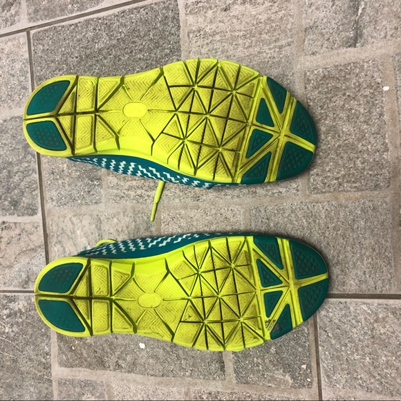 Nike Free Shoes - Picture 5 of 5